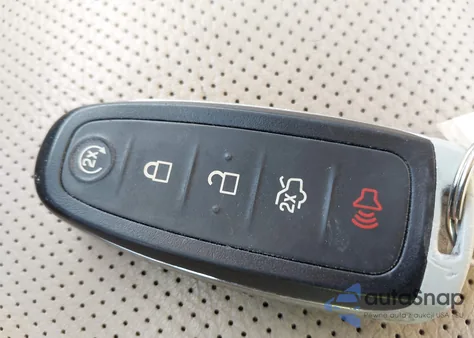 2017 Ford Expedition Limited from USA, damaged, VIN 1FMJU2AT1HEA42460